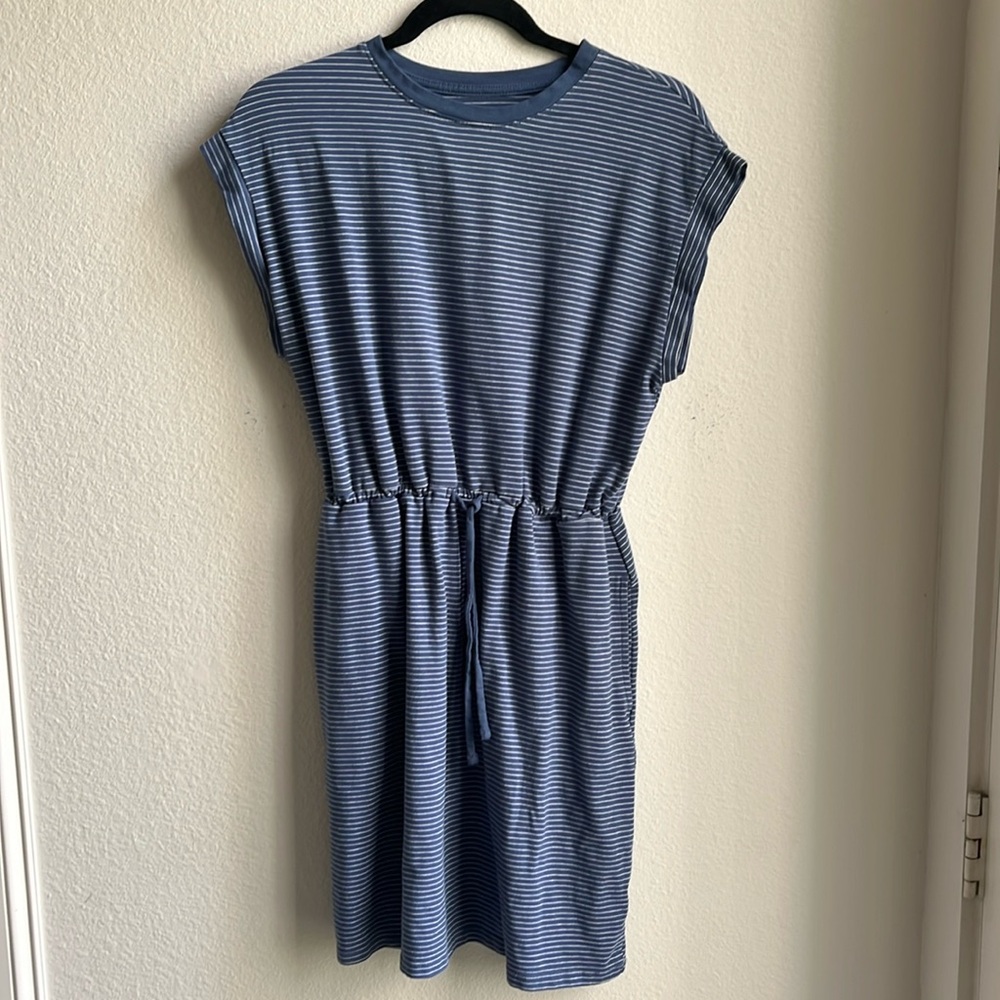 Target “a new day” mini dress. Navy/white stripe. Great condition!  Size M.